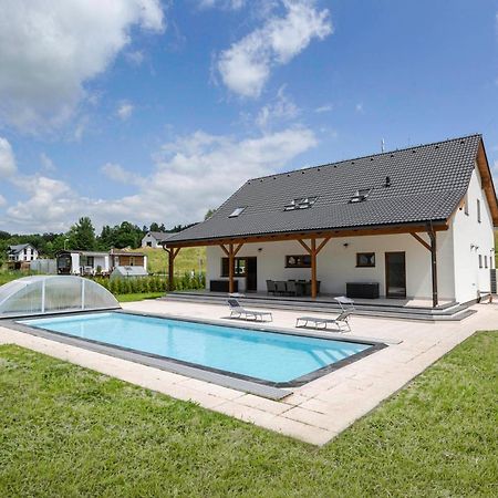 Holiday House Adam Prosecne Экстерьер фото